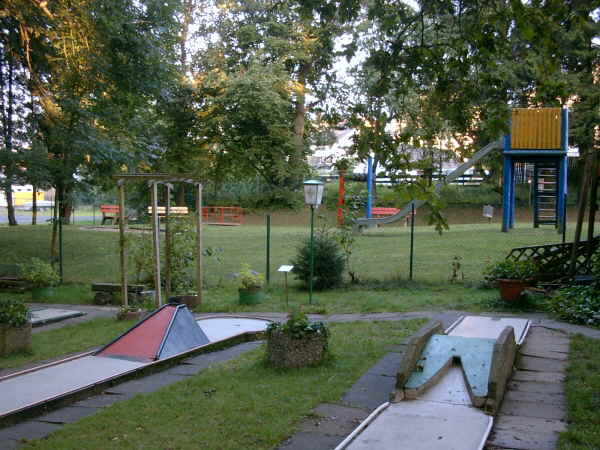 Flammersfeld  Blick auf den Spielplatz